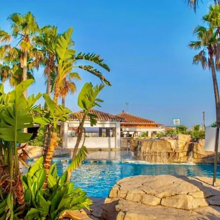 Oasis Cala'n Porter Con Piscinas Y Junto La Playa. Appartamento *