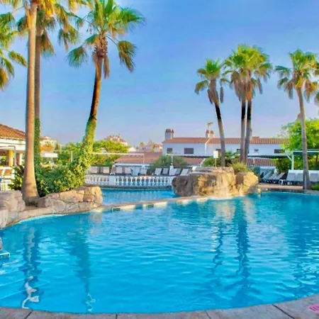 Apartman Oasis Calan Porter Con Piscinas Y Junto La Playa Cala En Porter (Menorca)