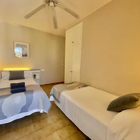 Oasis Calan Porter Con Piscinas Y Junto La Playa Apartman *