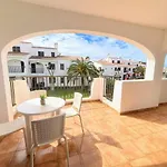 아파트 Oasis Cala'n Porter Con Piscinas Y Junto La Playa.